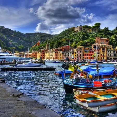 Nonna Lucia Holidays Pensión Rapallo